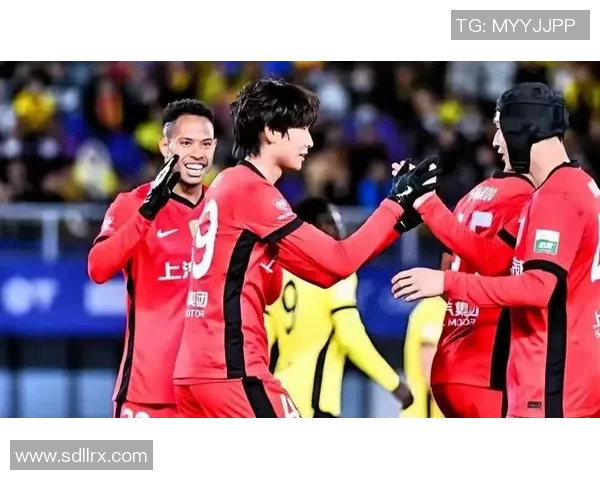 中超冠军荣耀之路:回顾赛季精彩瞬间与未来展望